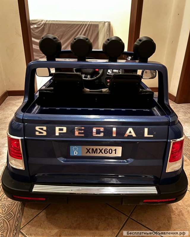 Детский электромобиль range rover