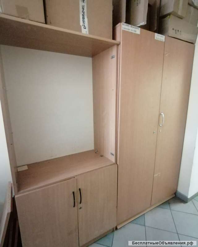 Шкафы, в количестве 2 шт., ДСП