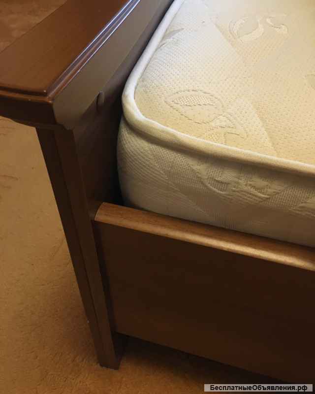 Не дорого КРОВАТЬ с тумбочками