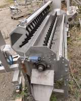 Машина Stork для очистки ног птицы