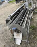 Машина Stork для очистки ног птицы