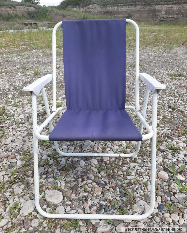 2 складных стула б/у, в отличном состоянии, для отдыха на природе, даче