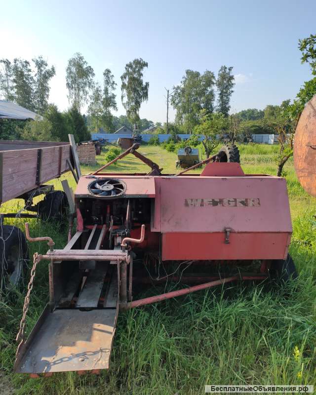 Немецкий пресс-подборщик