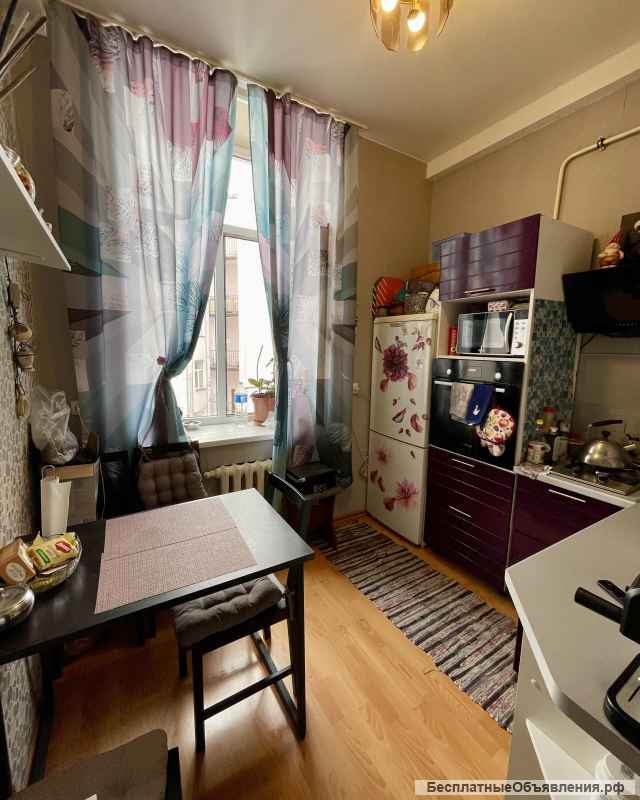 2-комн. кв. 67.4 кв. м в самом центре города возле Красной площади, Ленинградское шоссе, 3/5 эт.