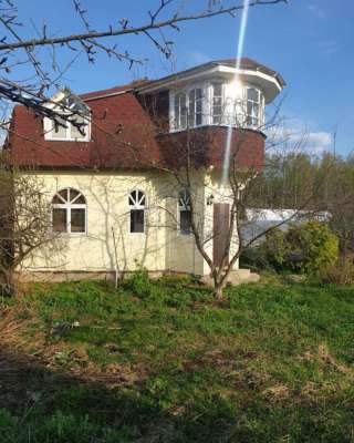 Шикарную дачу