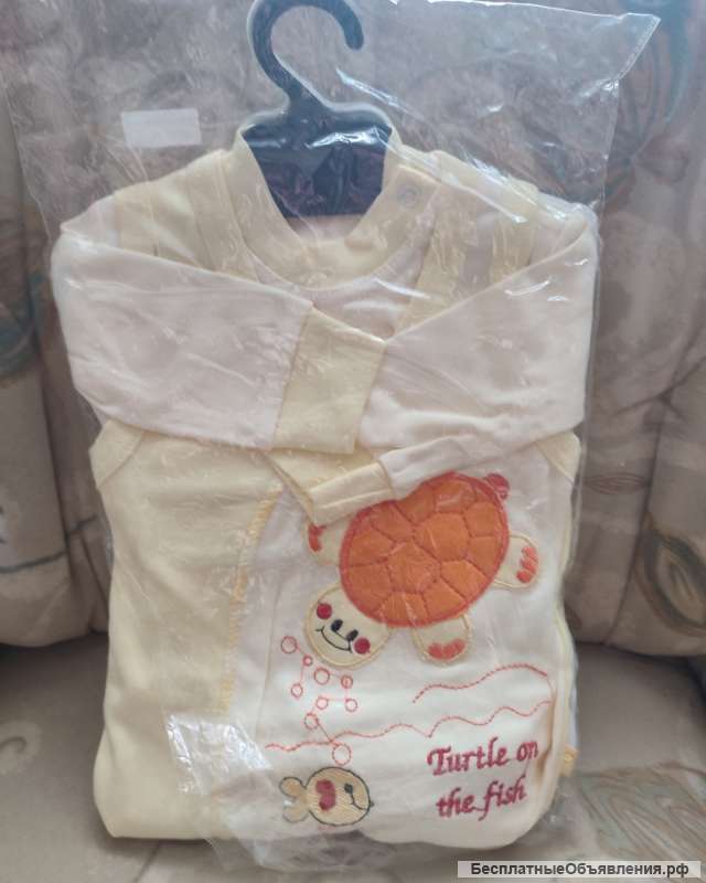 Набор для младенца, (новые), комбинезон, рубашка, штаны, варежки, носки, полотенце