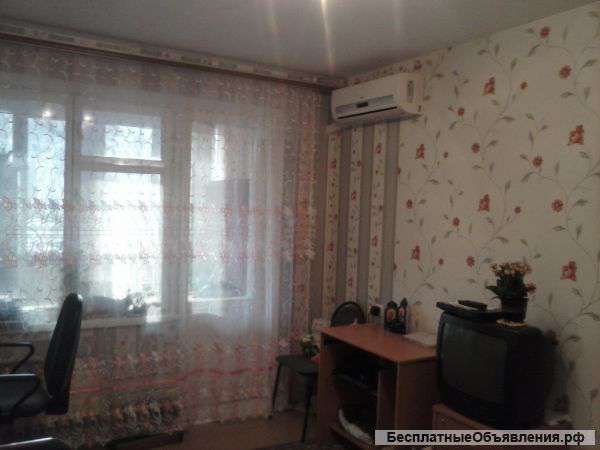 Комнату в 3-х комн.квартире