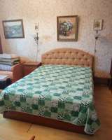 Кровать 160/200, матрас и две тумбы