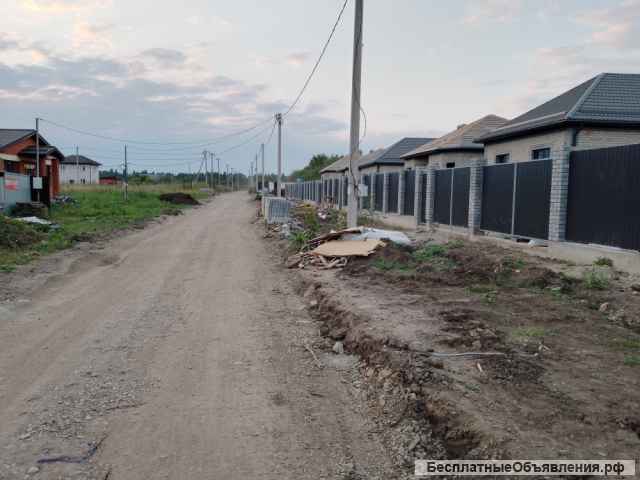 Новый дом 73/ 46,9/ 12,5 ст. Старокорсунская, 1-о эт.кирп.