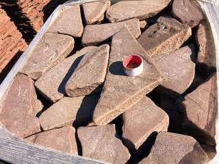 Камень галтованный красный Толстяк песчаник ростовский натуральный