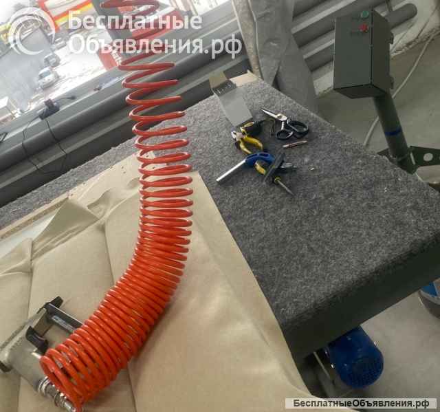 Стол подъемный ножничного типа с электроприводом