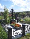 Памятники из натурального гарнита
