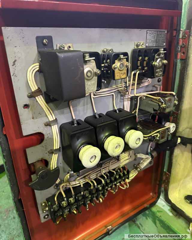 Вертикальный фрезерный станок 6Р12Б