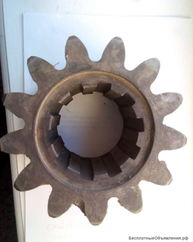 Шестерня редуктора поворота автокрана КС-5576Б