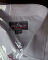 Две новые рубашки (цена за две)