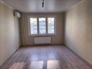 1 к.кв. 40 м2 блок Молодежный