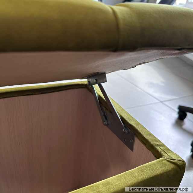 Банкетка велюрная