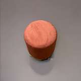 Красный пуф