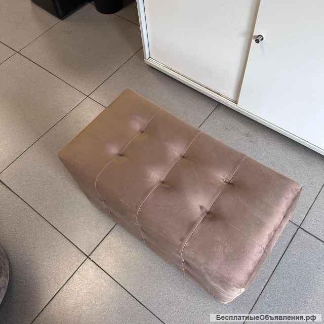 Банкетка из велюра