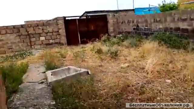 Домв поселение Лернагог 60 км от Еревана