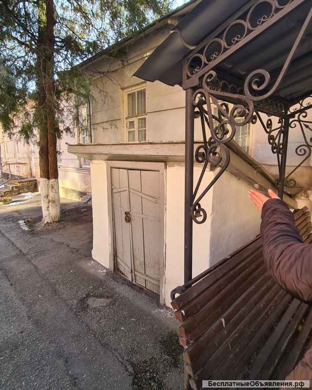 Одноэтажное нежилое здание