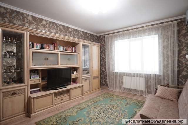 Большой дом с хорошим ремонтом