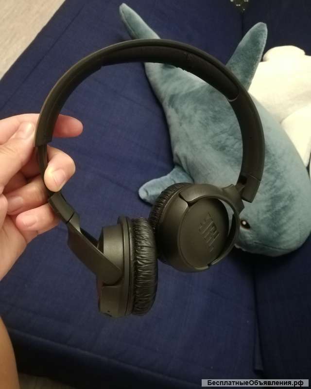 Наушники JBL