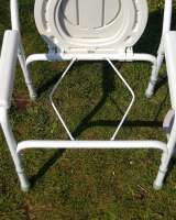 Санитарный стул