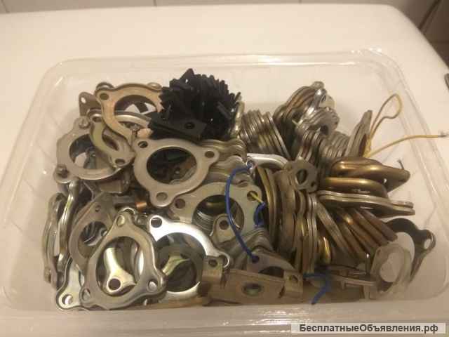 Отдам Фланцы для крепления транзисторов