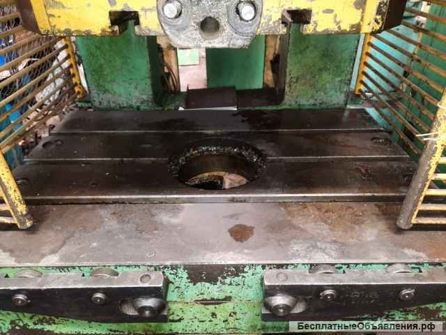 Пресс однокривошипный ненаклоняемый КЕ2130 (100т)