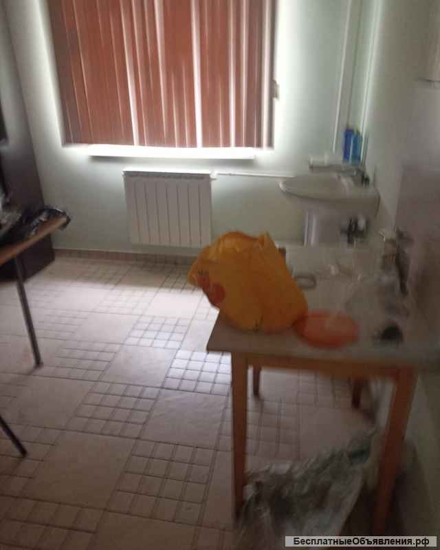 Оборудованная аптека 38 м2 в капитальном здании. Свой вход, подвал