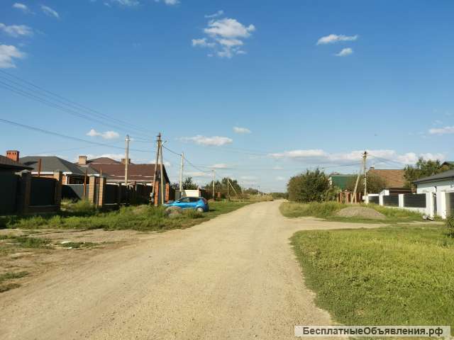 Участок, 12,5 соток, п. Щепкин, ул. Первомайская, все коммуникации.