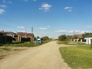 Участок, 12,5 соток, п. Щепкин, ул. Первомайская, все коммуникации.