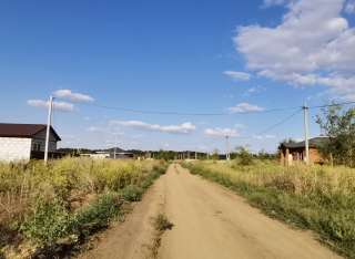 Участок, 25 соток, п. Щепкин, ул. Крестьянская, все коммуникации.