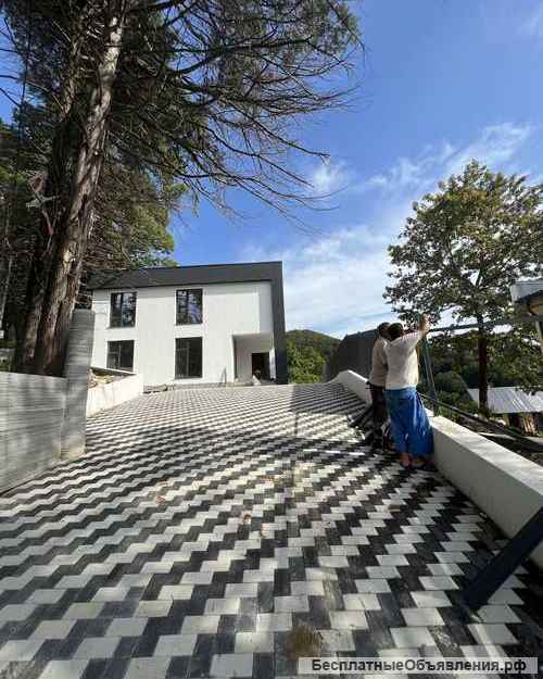 Дом 200 м2 на участке 5 соток