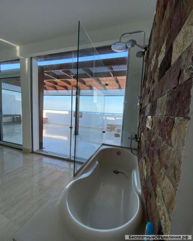 Квартира с терассой с видом на море в Хургаде (Египет)