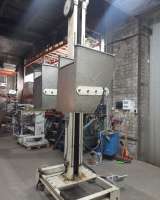 Загрузчик 2-х ковшовый вертикальный