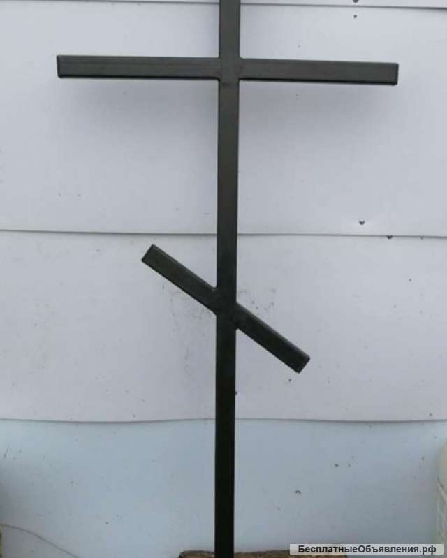 Оградка, крест, мебель в стиле лофт