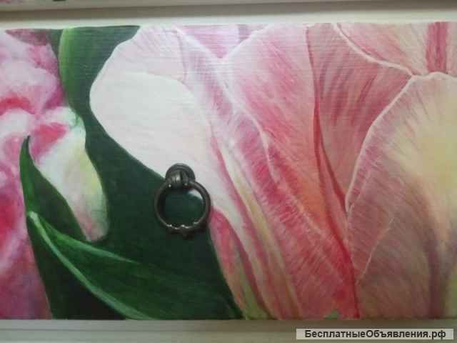 Комод с росписью тюльпаны в стиле гиперреализм с эффектом 3D