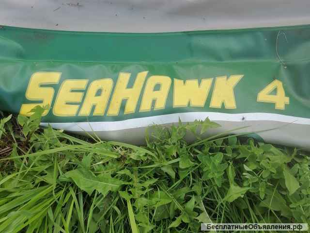 Надувную лодку на 4 персоны