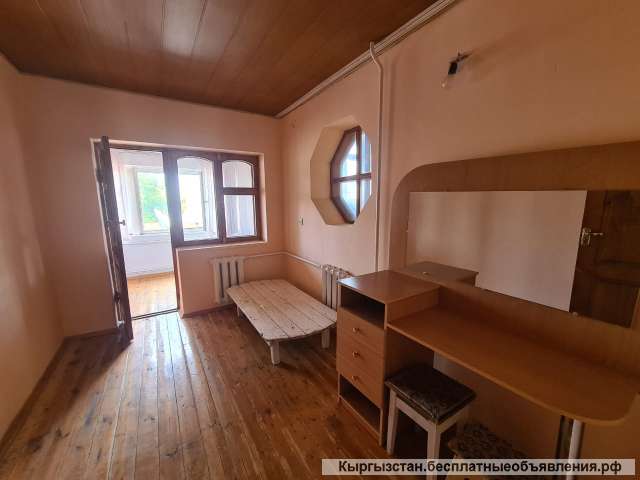 Дом район улиц Месароша и Абдраева