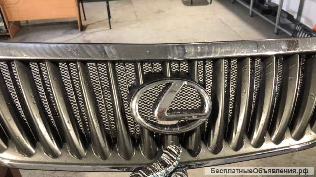 Защитная сетка радиатора автомобиля