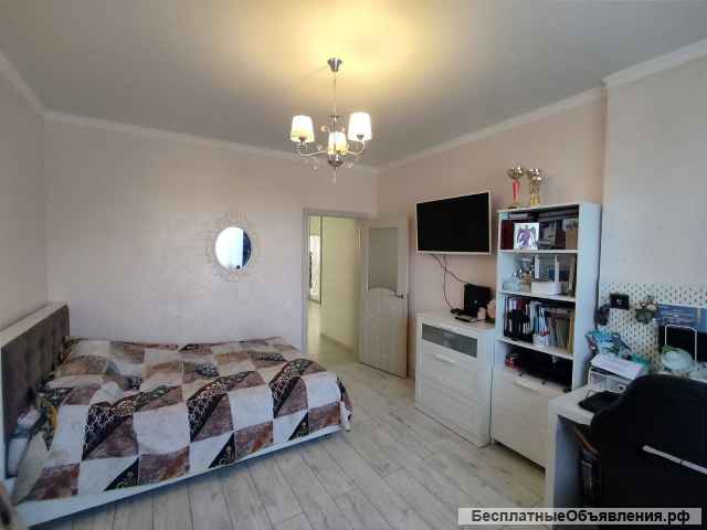 3 к.кв. Старый центр ул. Береговая, 97/ 54/ 20, эт. 2/ 20 монолит.