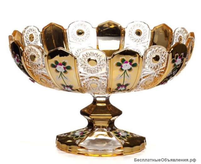 Красивые новые вазы в стиле Golden