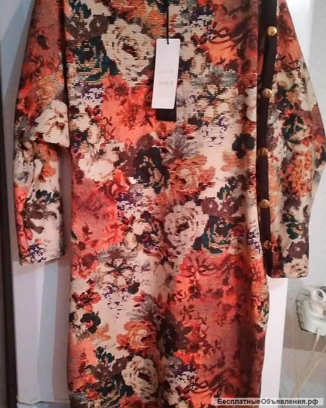 Новое осенние платье