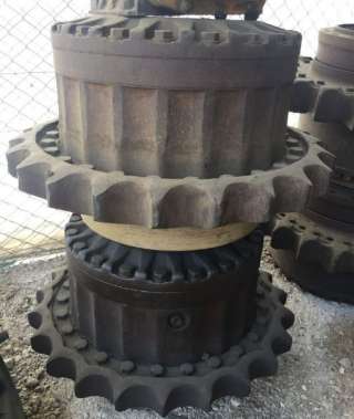 Редуктор хода для KOMATSU PC400-3 восстановленный