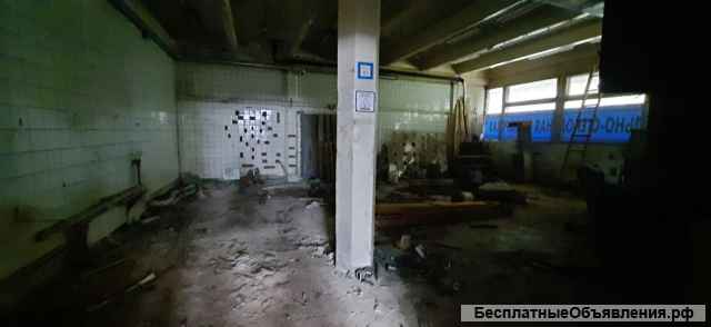Сдается в аренду торговое помещение 220 м2