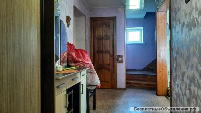 Уютный коттедж 140 кв.м. с гаражом и всеми центральными коммуникациями в Великих Луках