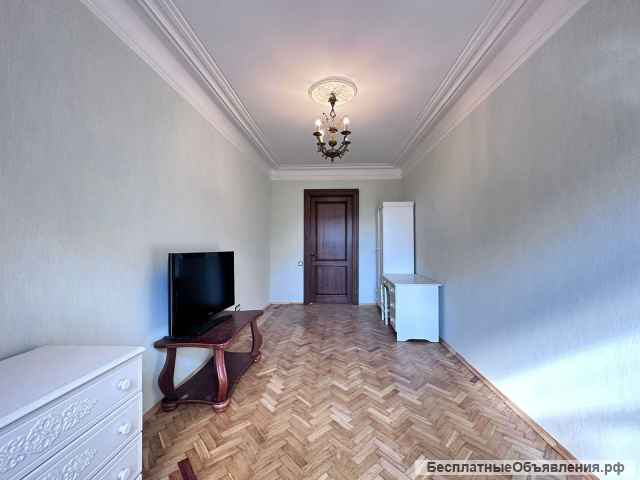 Сдаём трёхстороннюю 5ккв в центре СПб