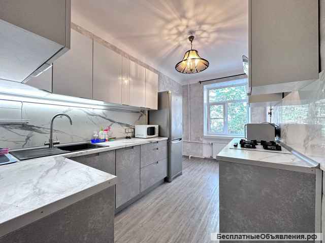 Сдаём трёхстороннюю 5ккв в центре СПб